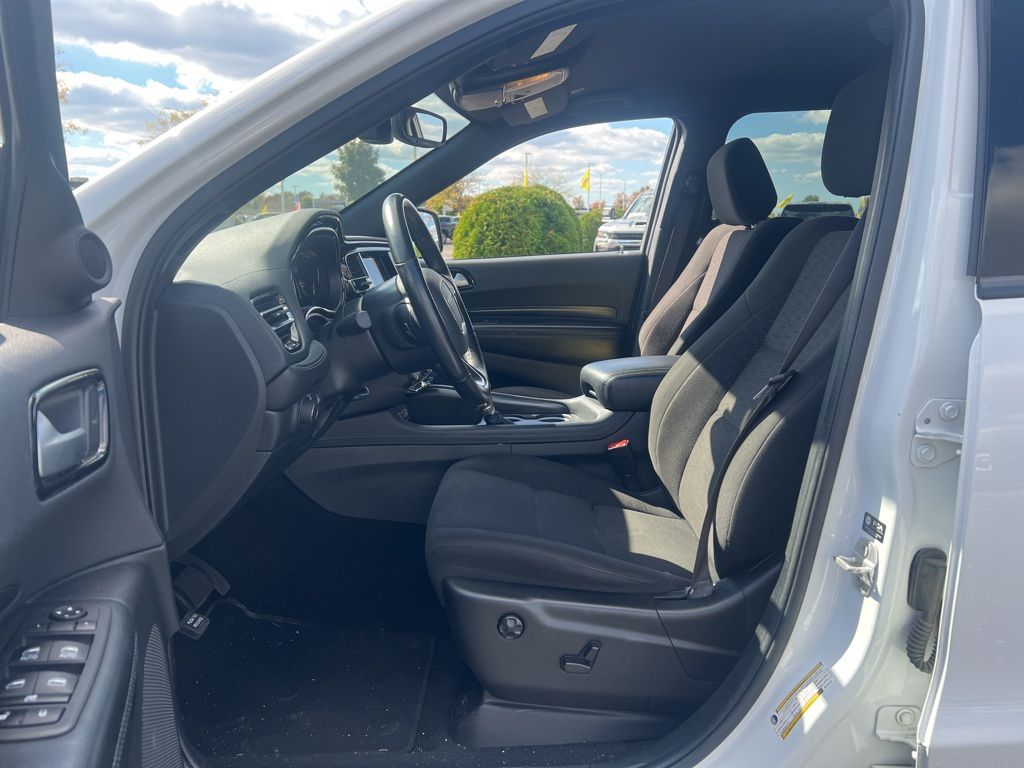 2024 Dodge Durango SXT Image 9 of 24