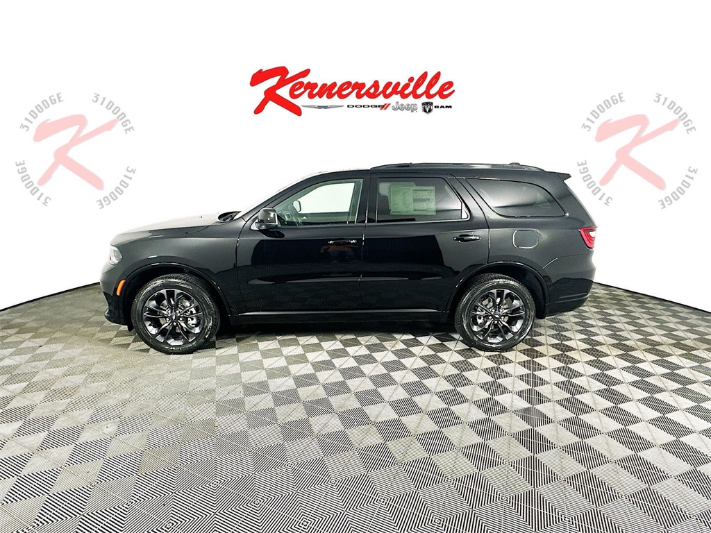 Vehicle image 8 of 20
