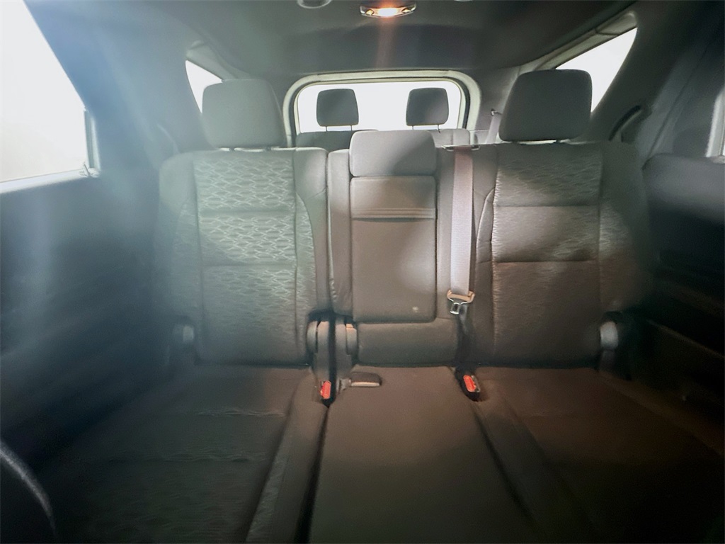 Vehicle image 10 of 20