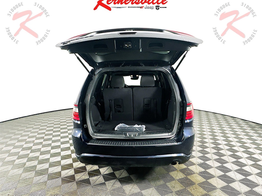 Vehicle image 16 of 20