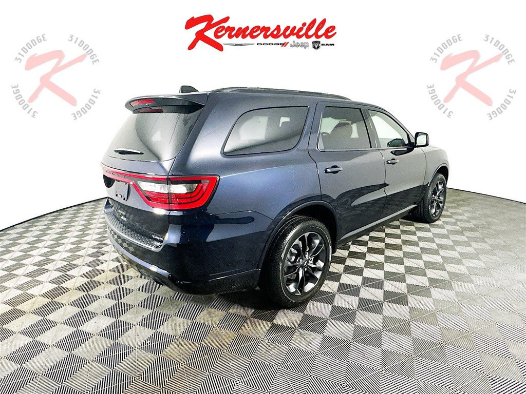 Vehicle image 5 of 20