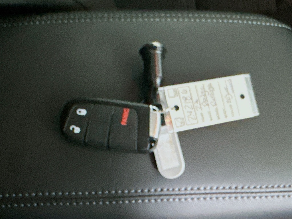 Vehicle image 19 of 20