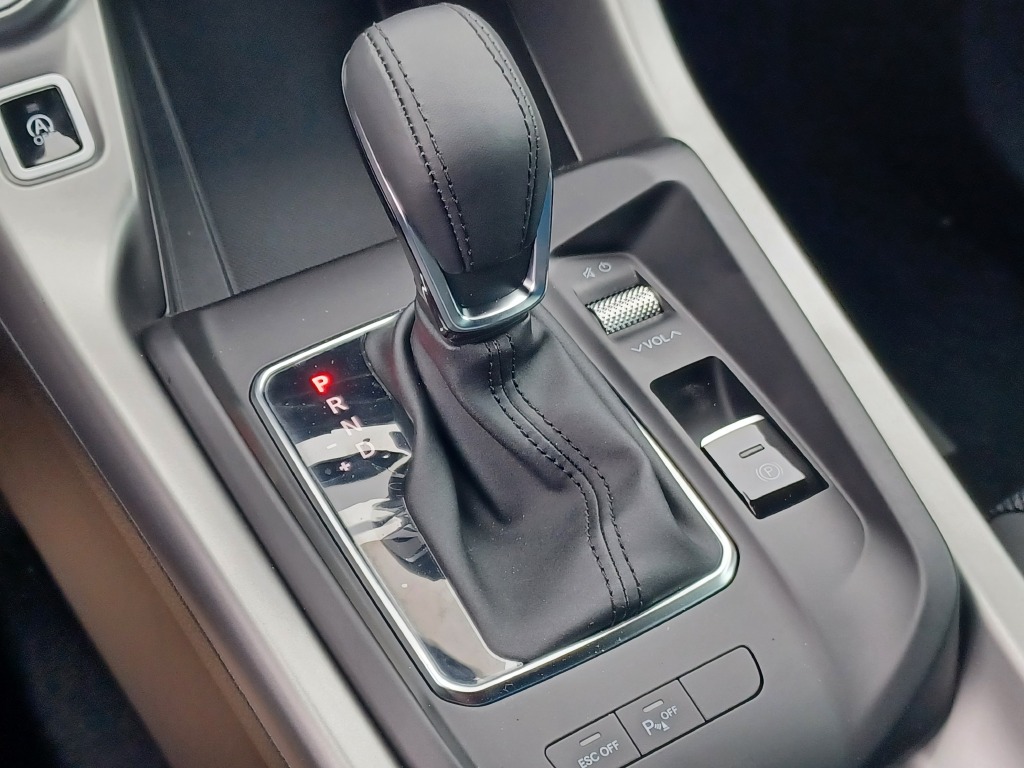 Vehicle image 22 of 29