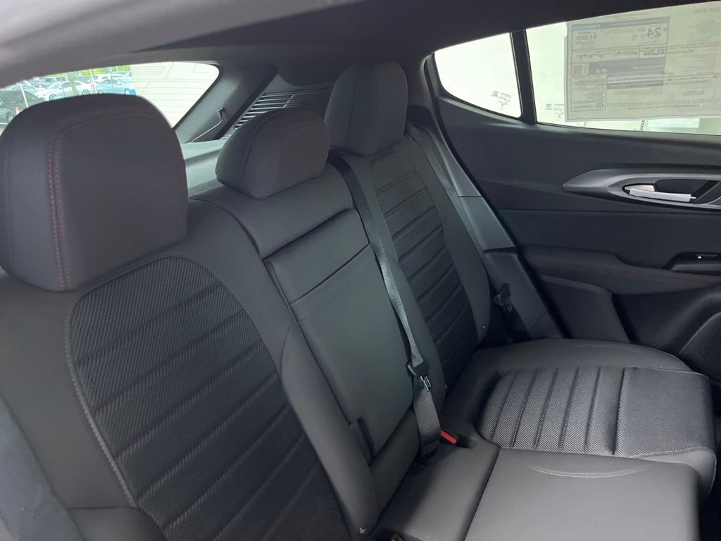 2024 Dodge Hornet GT Image 27 of 48