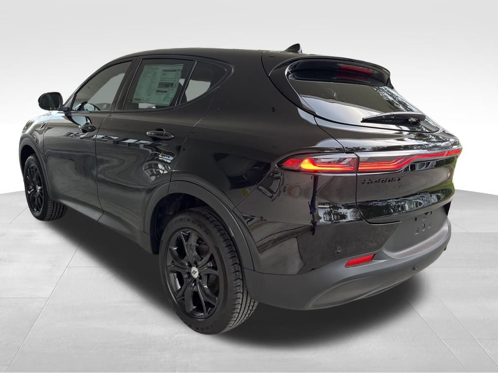 2024 Dodge Hornet GT Image 6 of 48