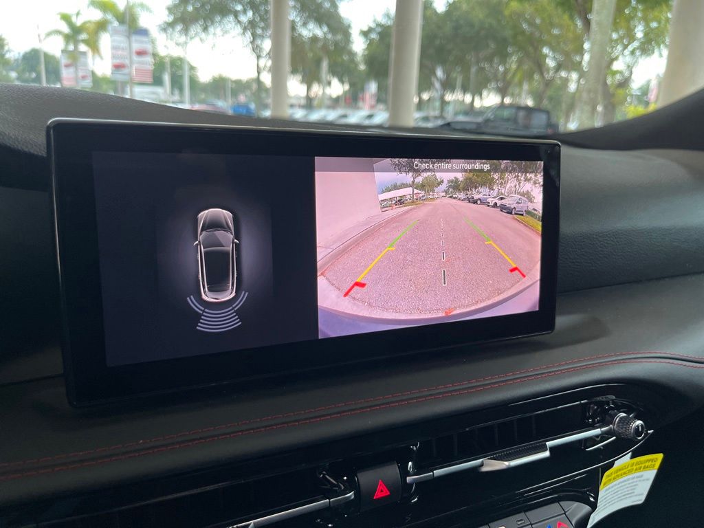 2024 Dodge Hornet GT Image 12 of 48