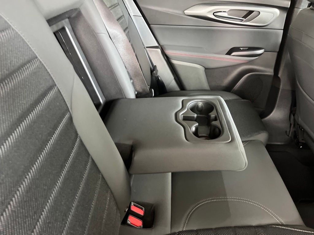 2024 Dodge Hornet GT Image 24 of 40