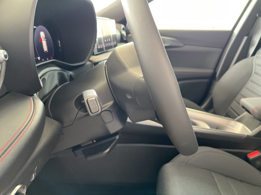 2024 Dodge Hornet GT Image 33 of 38