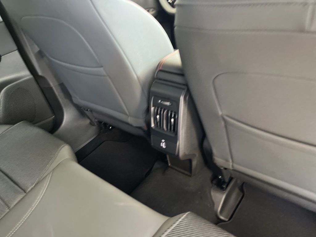 2024 Dodge Hornet GT Image 23 of 38