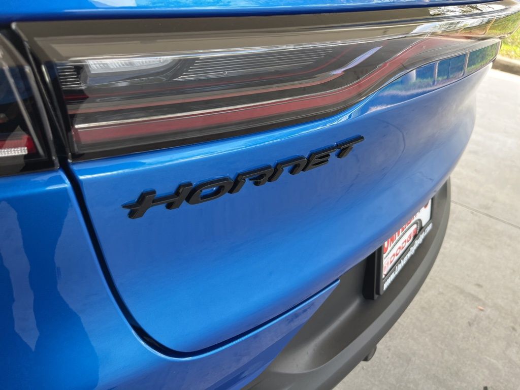 2024 Dodge Hornet GT Image 15 of 38