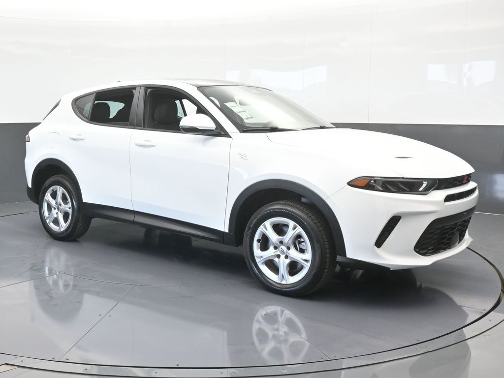 Vehicle image 10 of 72