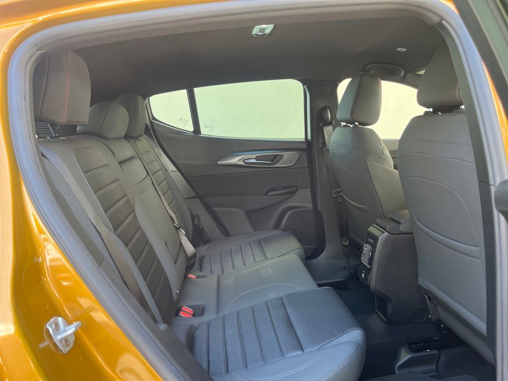 2024 Dodge Hornet GT Image 22 of 42