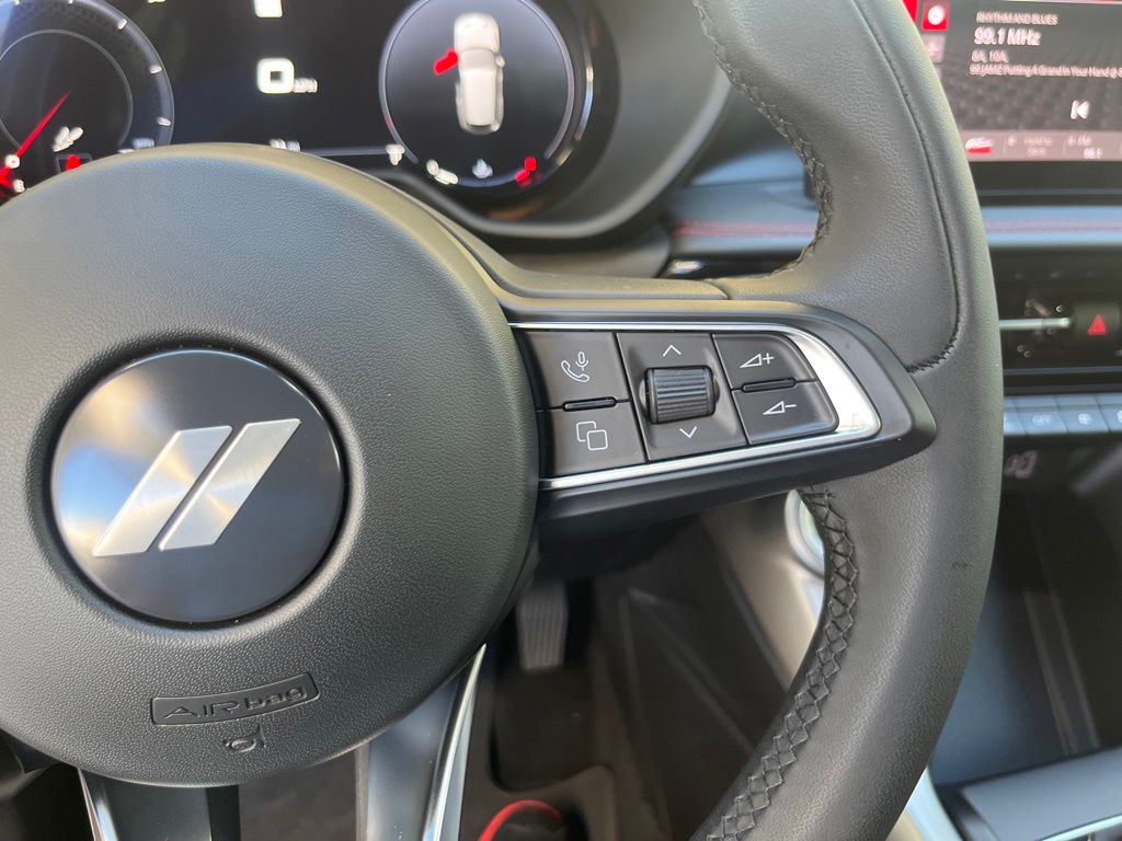 2024 Dodge Hornet GT Image 38 of 42