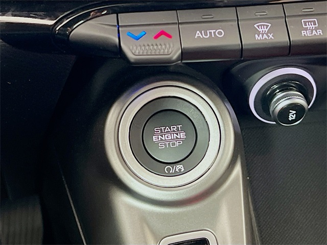 Vehicle image 15 of 37