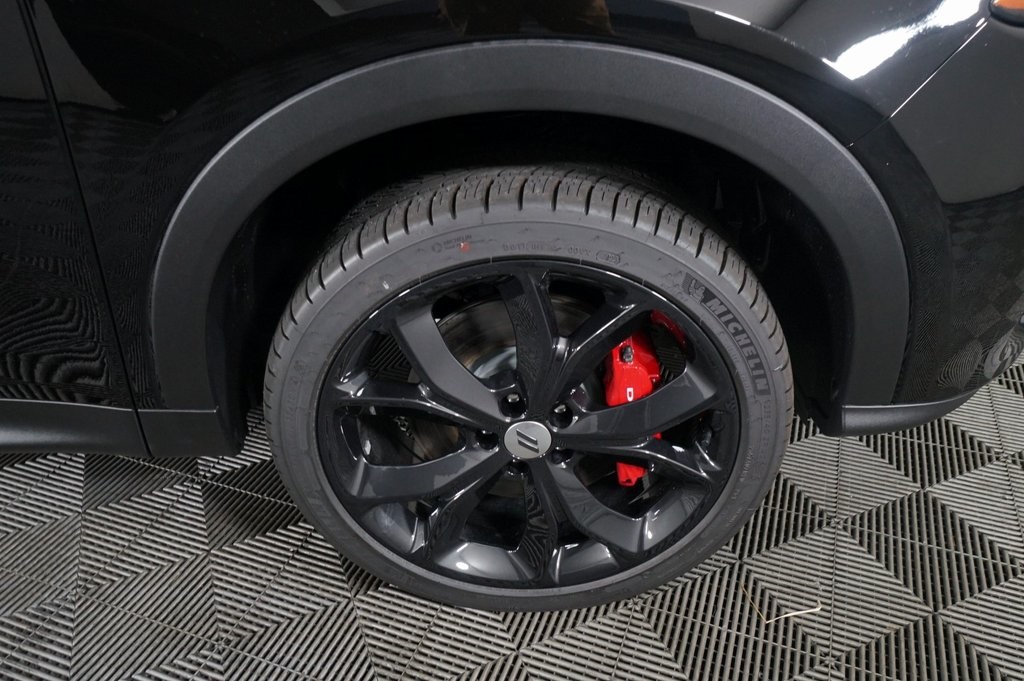 Vehicle image 10 of 20