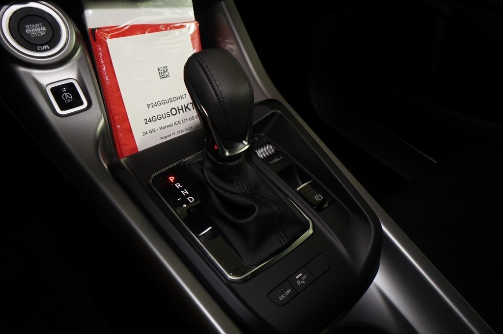 Vehicle image 15 of 20