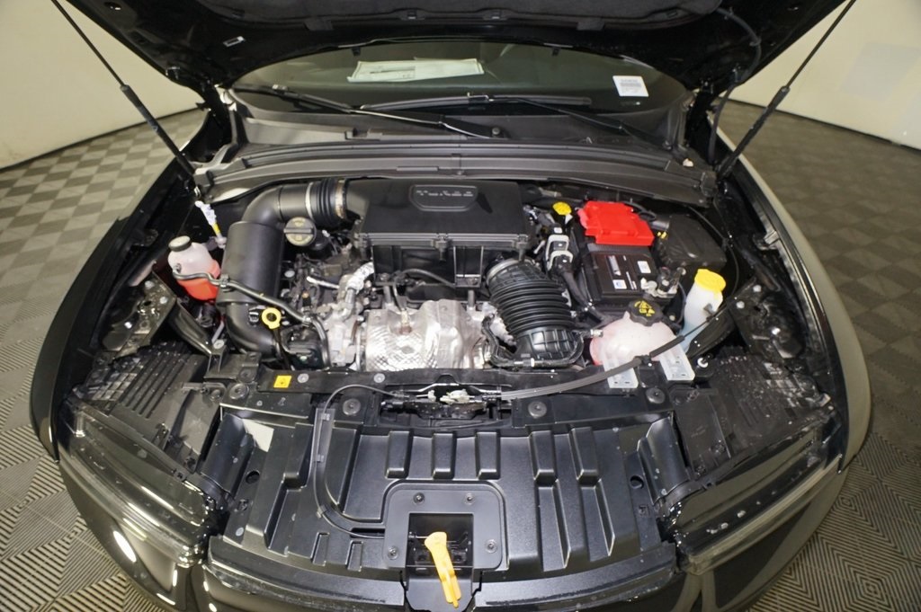 Vehicle image 11 of 20