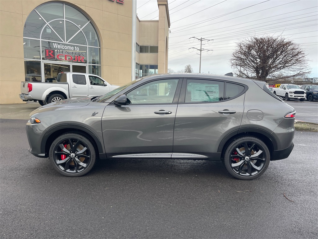 Vehicle image 8 of 20