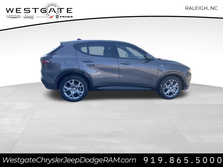Vehicle image 6 of 30