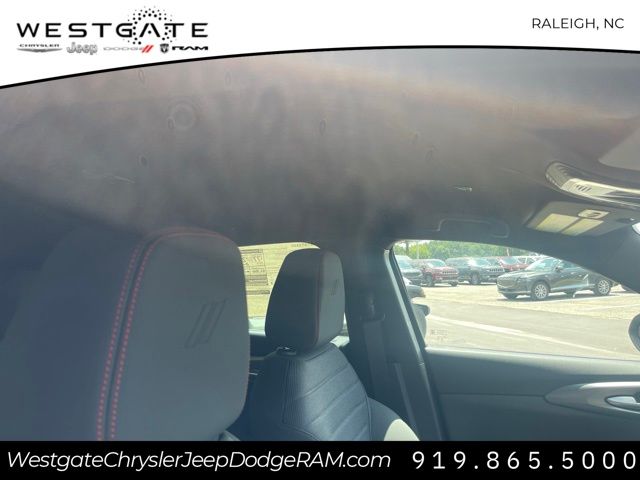 Vehicle image 29 of 30