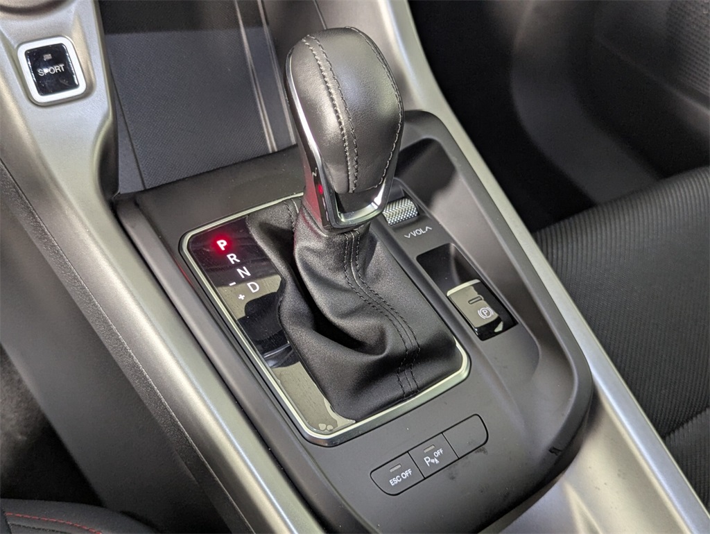 2024 Dodge Hornet R/T Image 19 of 28