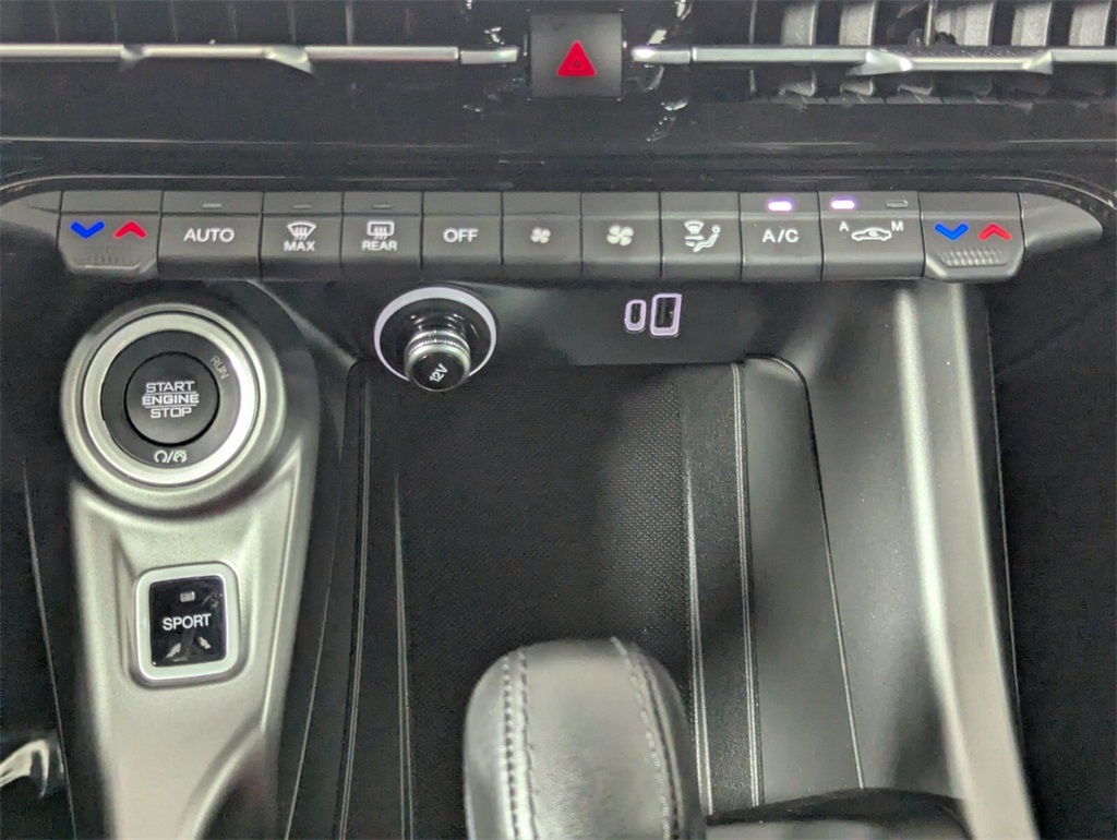 2024 Dodge Hornet R/T Image 27 of 28