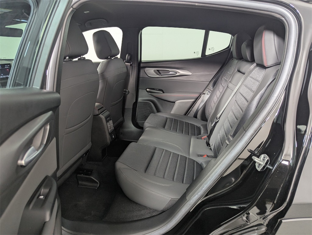 2024 Dodge Hornet R/T Image 12 of 28