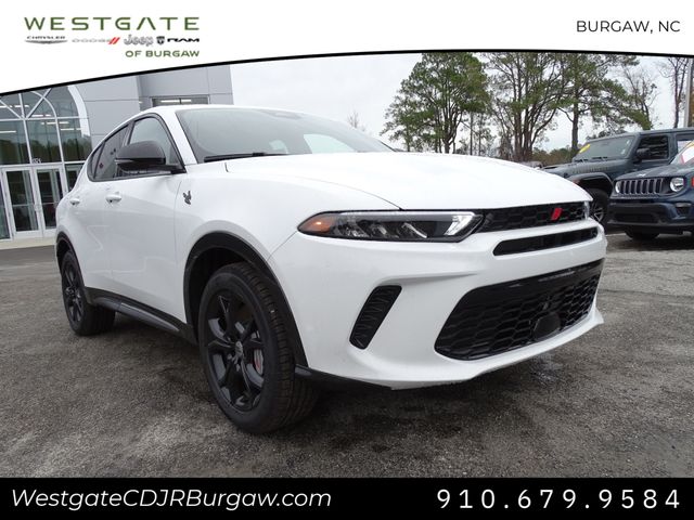 Vehicle image 3 of 25