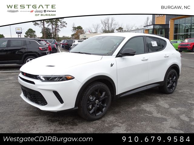 Vehicle image 1 of 25