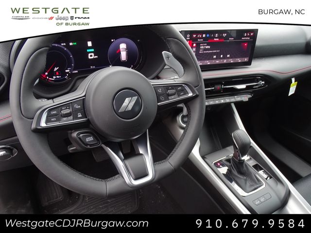 Vehicle image 19 of 25
