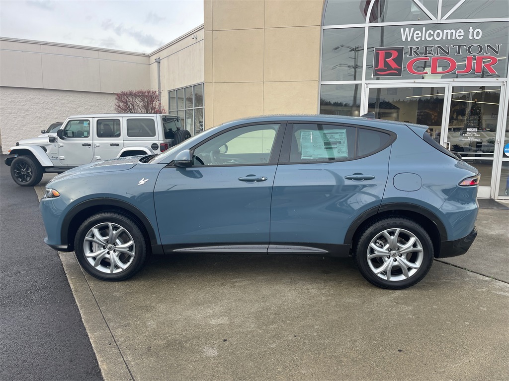 Vehicle image 8 of 20