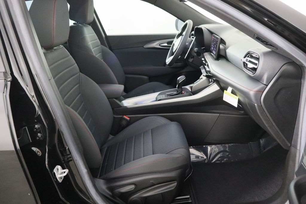 2024 Dodge Hornet R/T Image 12 of 48