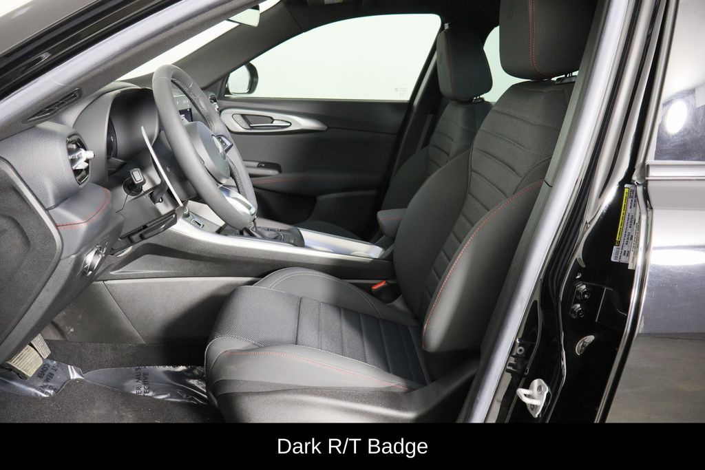 2024 Dodge Hornet R/T Image 13 of 48