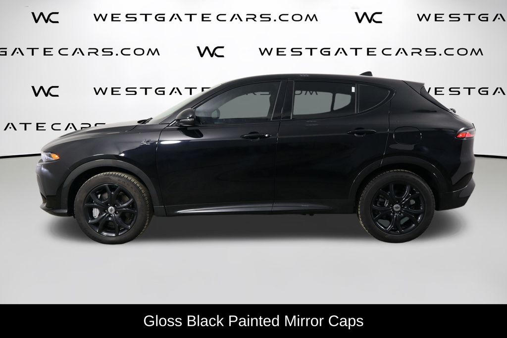 2024 Dodge Hornet R/T Image 8 of 48