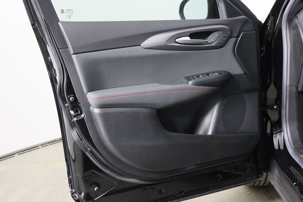 2024 Dodge Hornet R/T Image 31 of 48