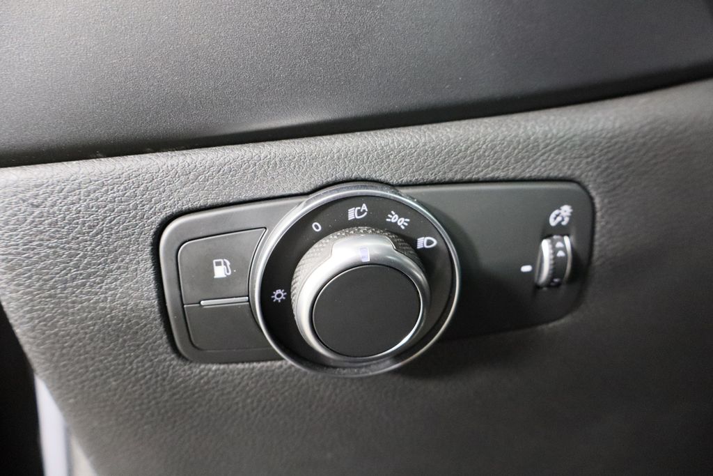 2024 Dodge Hornet R/T Image 32 of 48