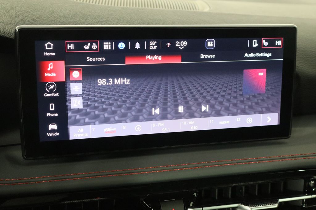 2024 Dodge Hornet R/T Image 23 of 48