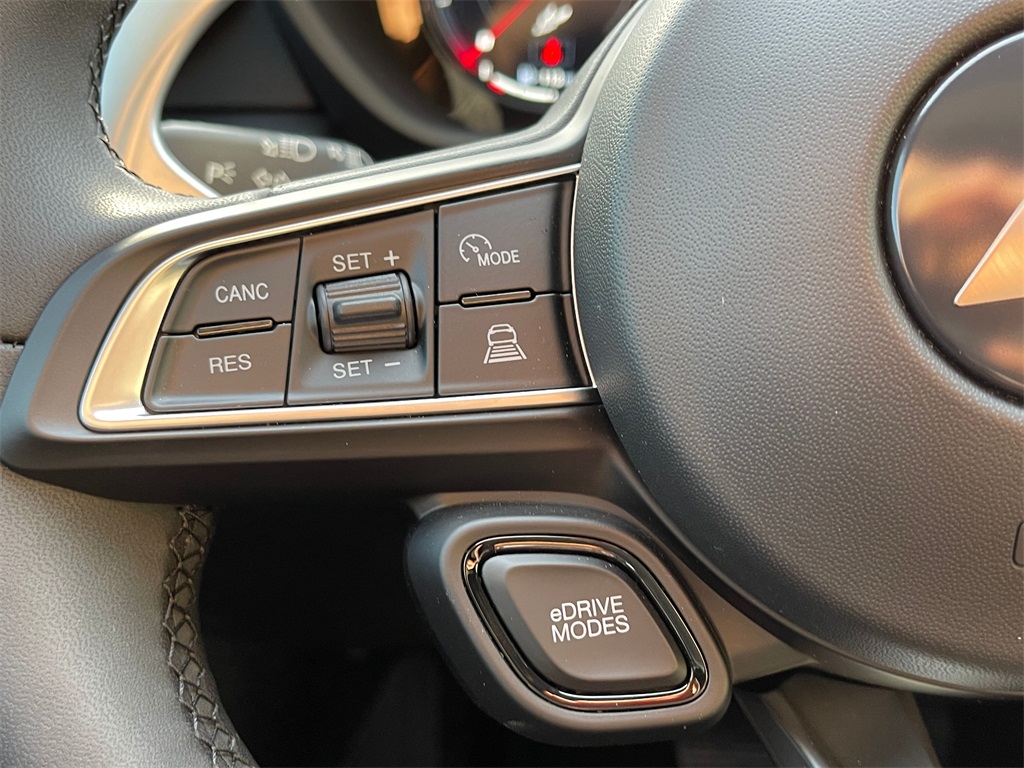 Vehicle image 20 of 20