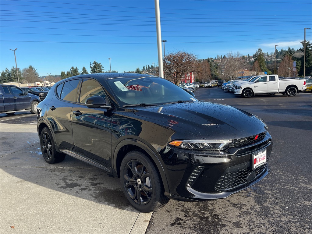 Vehicle image 2 of 20