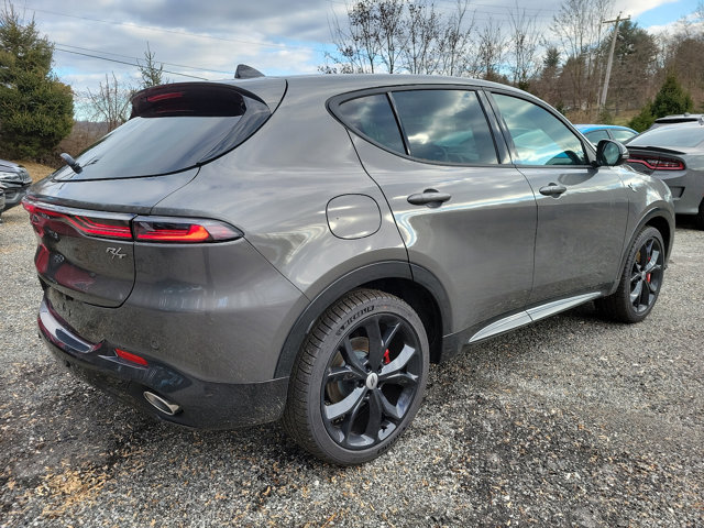 Vehicle image 3 of 19