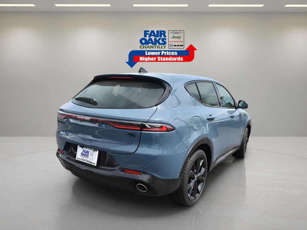 Vehicle image 6 of 21