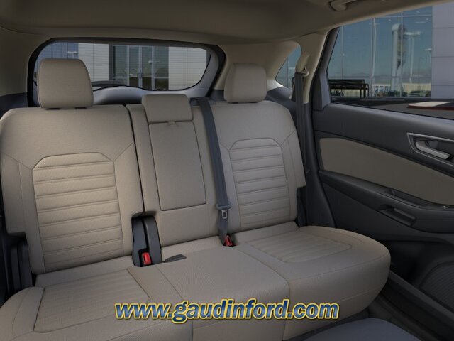 Vehicle image 10 of 23