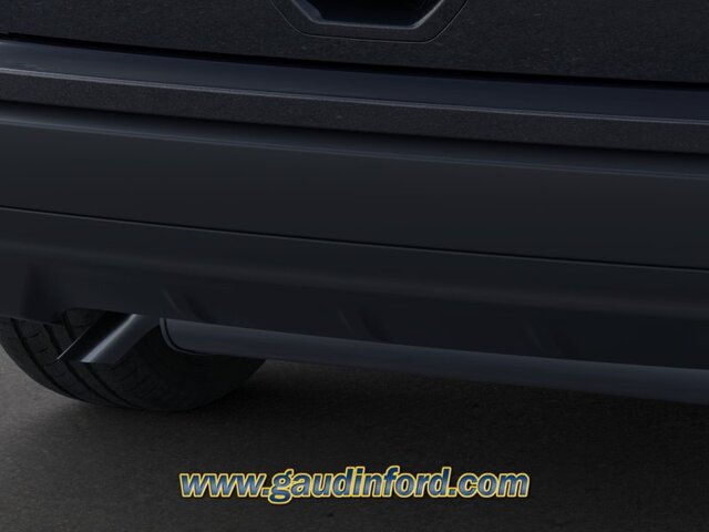 Vehicle image 17 of 23
