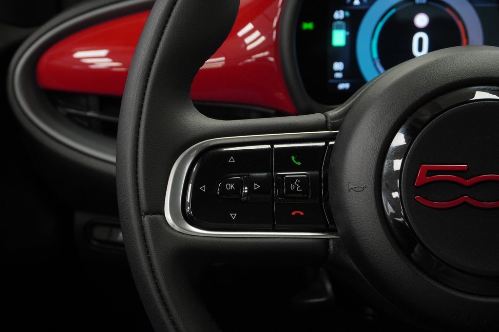 Vehicle image 23 of 37