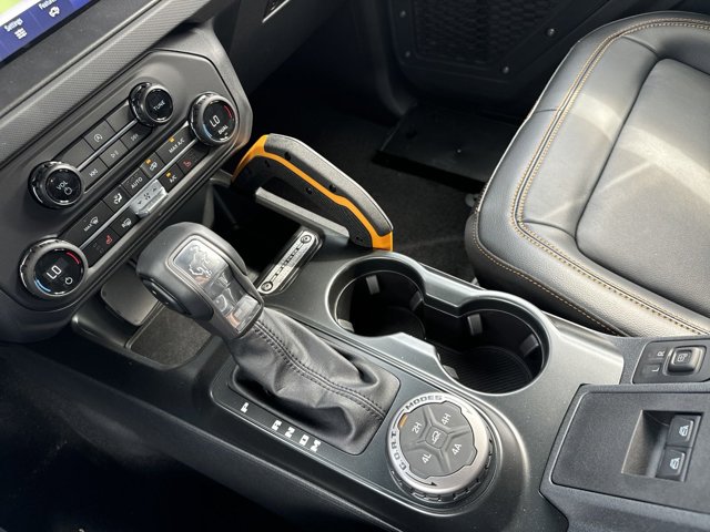 Vehicle image 22 of 30