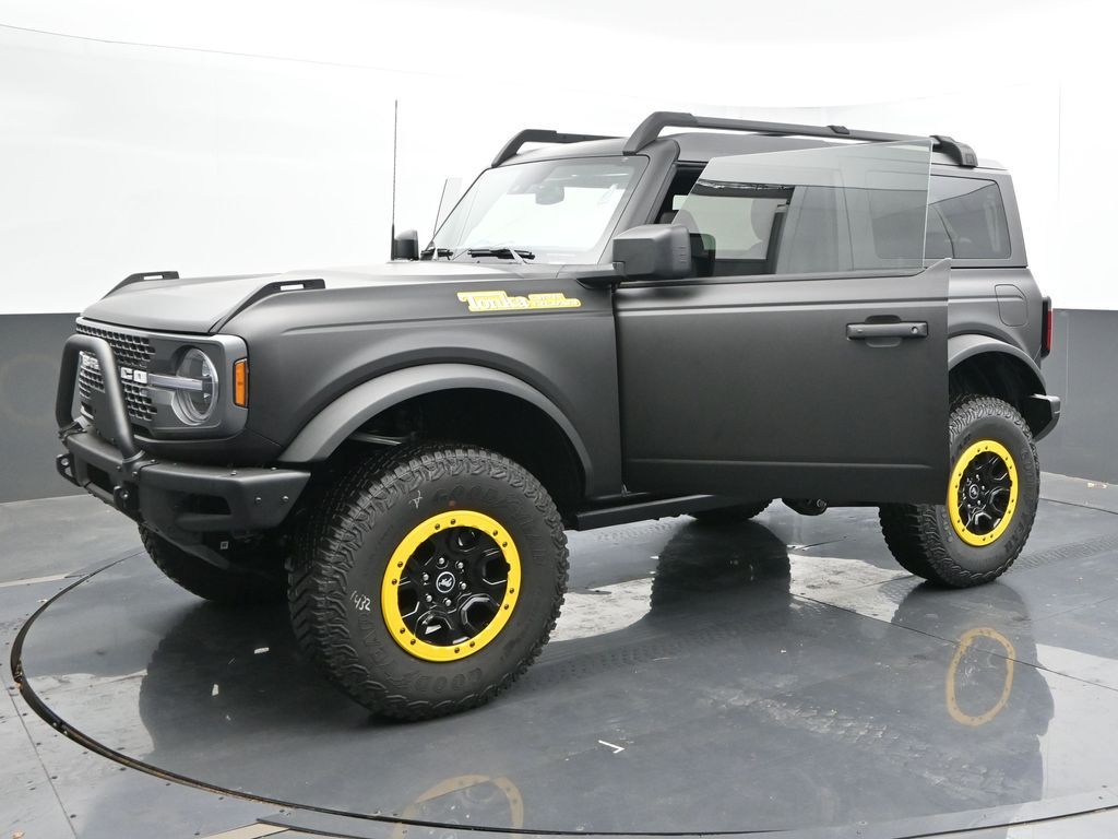 2024 Ford Bronco Badlands Image 5 of 73