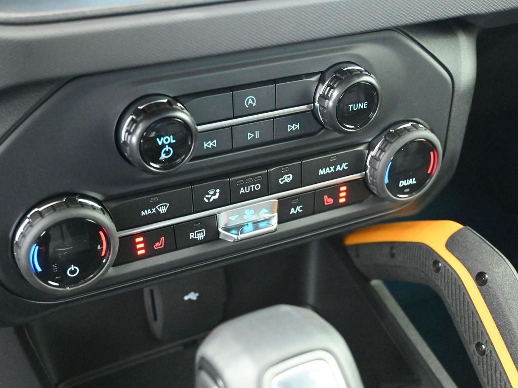 2024 Ford Bronco Badlands Image 62 of 73