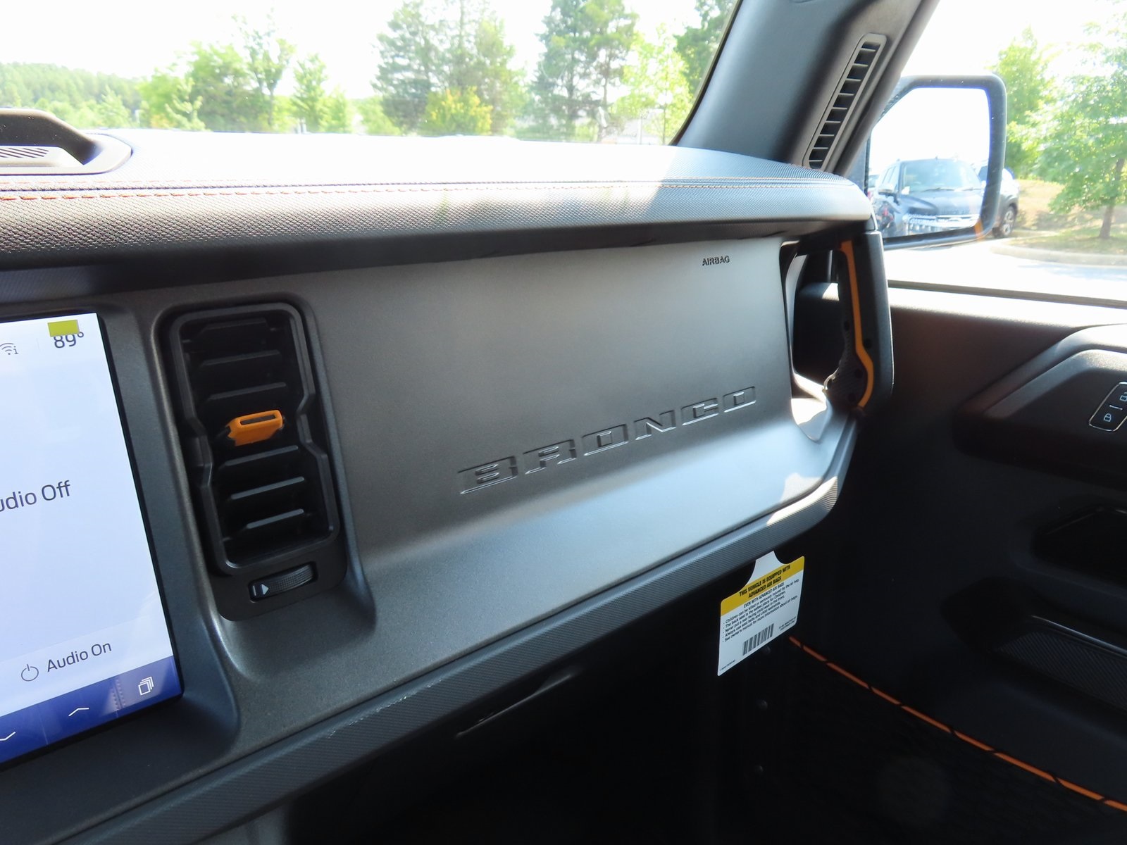 Vehicle image 20 of 45