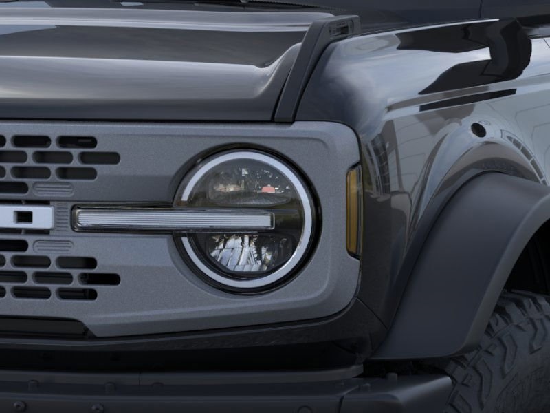 Vehicle image 40 of 45