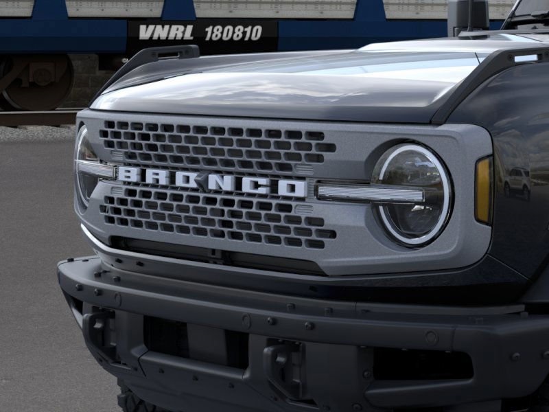Vehicle image 39 of 45
